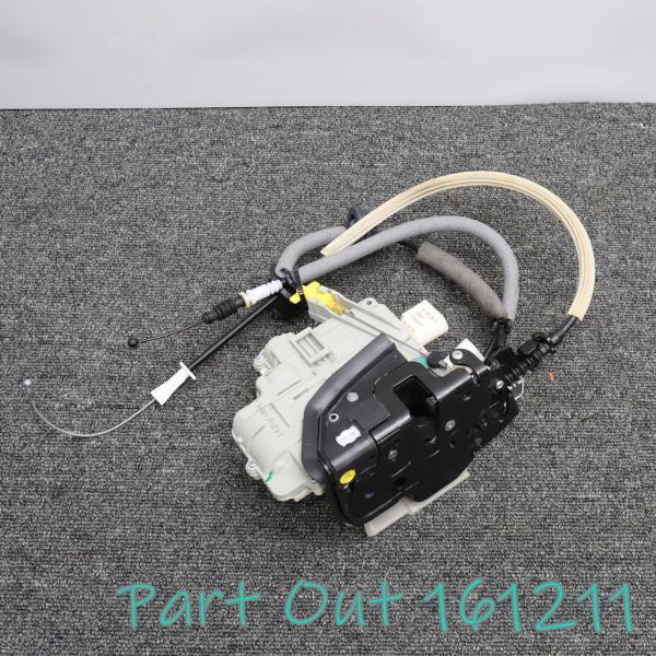 [W-1]ベントレー ベンテイガ W12 左フロントドアロック ラッチ 4M2837015D カイエン Q7 Q8 ウルス 中古