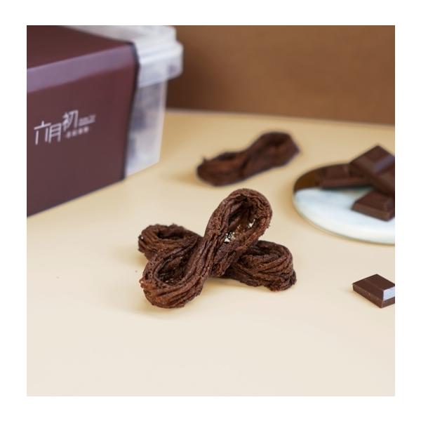 台湾　お土産　お菓子　　六月初一  ８の字エッグロール　チョコレート味　濃情巧克力蛋捲　予約販売
