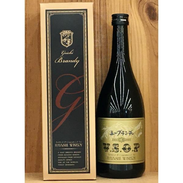 桔梗ヶ原産のナイヤガラ種のぶどうを原料とした無添加ワインを蒸留し、樽で熟成させた個性ある香りと味（地ブランデー）に仕上げてあります。VSOPは7,8年以上樽熟したブランデー原酒を使用し、熟成期間が長くブランデーの深みを感じられます。香りが華...