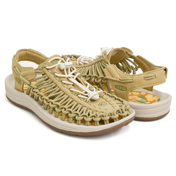 【美品】KEEN UNEEK Mimosa2 スポーツサンダル ベージュ 美品】KEEN UNEEK Mimosa2 スポーツサンダル ベージュ