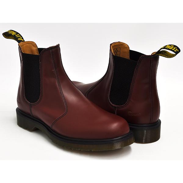 dr martens 2976 red