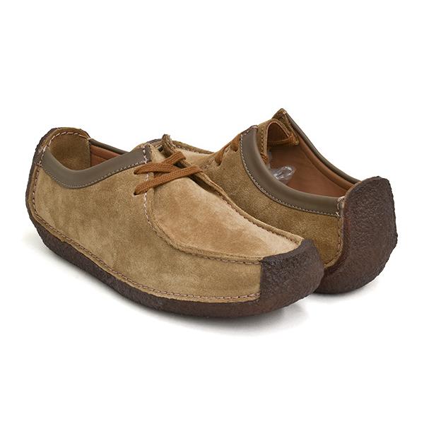 clarks width d