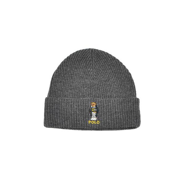 polo knit hat with bear