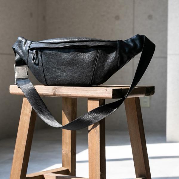 送料無料 ボディバッグ メンズ 商品 レディース 本革 ウエストポーチ おしゃれ カジュアル 革 買い物 お出かけ ユニセックス 372 牛革 レザー コンパクト