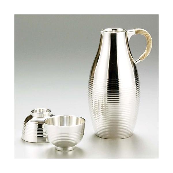 ( `H| /  ) Zbg /  s[^[  { H|i