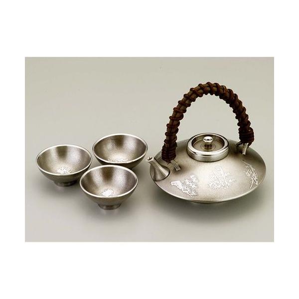 ( `H| /  ) 傩 / |~ s[^[  { H|i