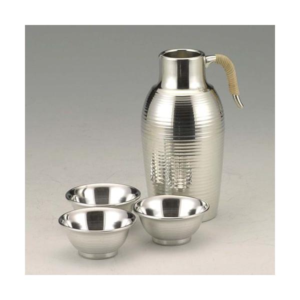 ( `H| /  )  /  (  ) s[^[  { H|i