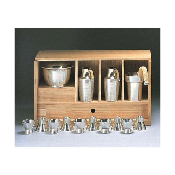 ( `H| /  )  /  ( t ) s[^[  { H|i