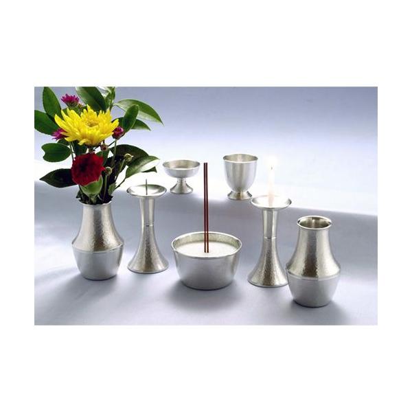 ( `H| /  )  / 7g s[^[ { H|i