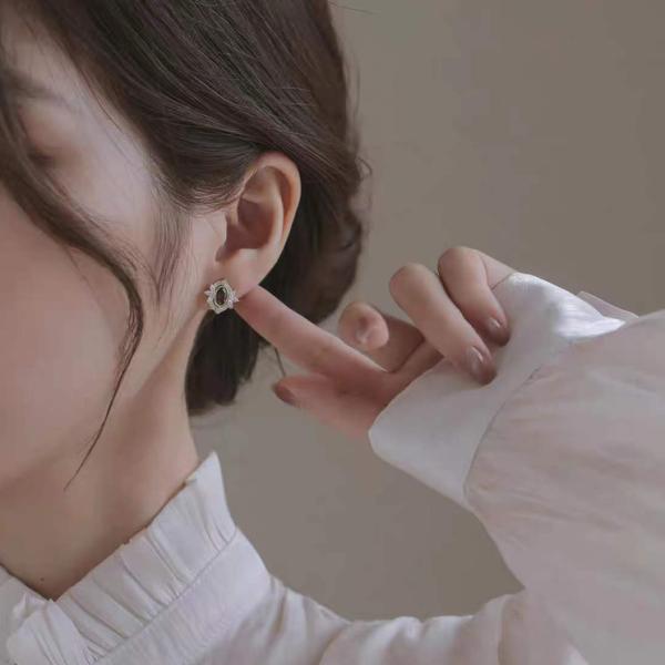 S925 シルバー ブラウン ジルコニア オーバル ヘイロー ピアス クレール レディース レトロ 14K ゴールド カラー TEXTALIAN テキスタリアン
