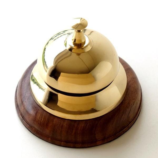 卓上ベル コールベル カウンターベル 呼び鈴 真鍮 木製 呼び出し 玄関 エントランス ブラスフロントベル Ebn1255 ギギリビング 通販 Yahoo ショッピング