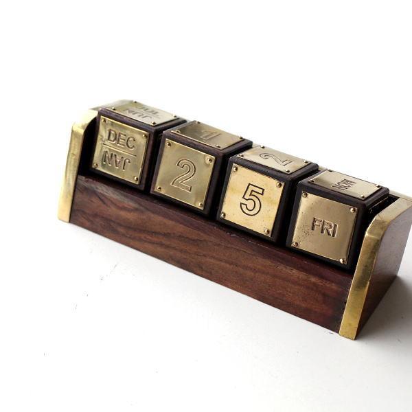 カレンダー 卓上 サイコロ型 おしゃれ アンティーク 真鍮 木製 ブラスとウッドのサイコロカレンダー Ebn9193 ギギリビング 通販 Yahoo ショッピング