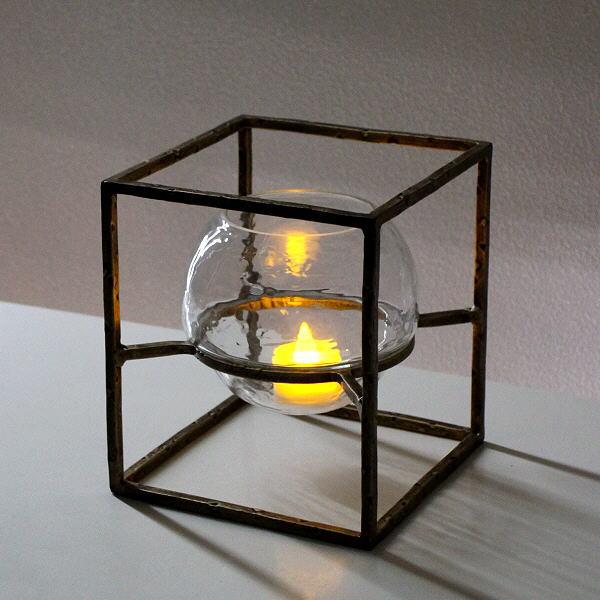 キャンドルホルダー ガラス アイアン キャンドルスタンド 花瓶 フラワーベース アイアンとガラスのキャンドルホルダー スクエア Ebn94 ギギリビング 通販 Yahoo ショッピング