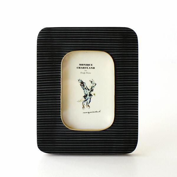 フォトフレーム 写真立て 卓上 壁掛け おしゃれ 長方形 ブラック クラシック かっこいい 縦置き 横置き レジンとブラスのフレーム Manoj Gfc2961 ギギリビング 通販 Yahoo ショッピング