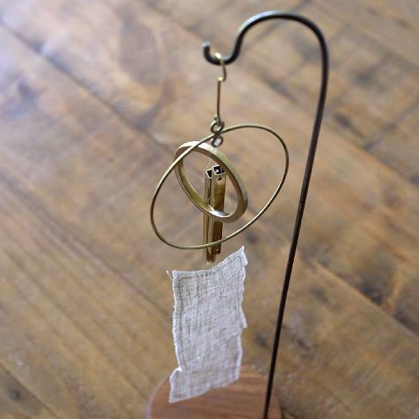 風鈴 ふうりん おしゃれ ブラス スタンド付き ベル 真鍮 リネン モダン