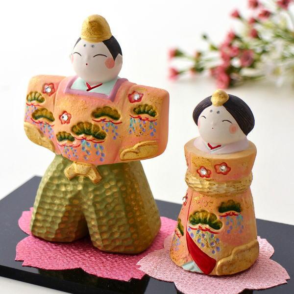 女の子が健やかに優しい女性に育つように幸せを願って飾られるひな人形世代や家々のスタイル変化に合わせて様々なお雛様が見受けられるようになりました玄関先やリビングなどのちょっとしたスペースでも季節の移ろいや桃の節句を楽しめる小ぶりなサイズもとて...