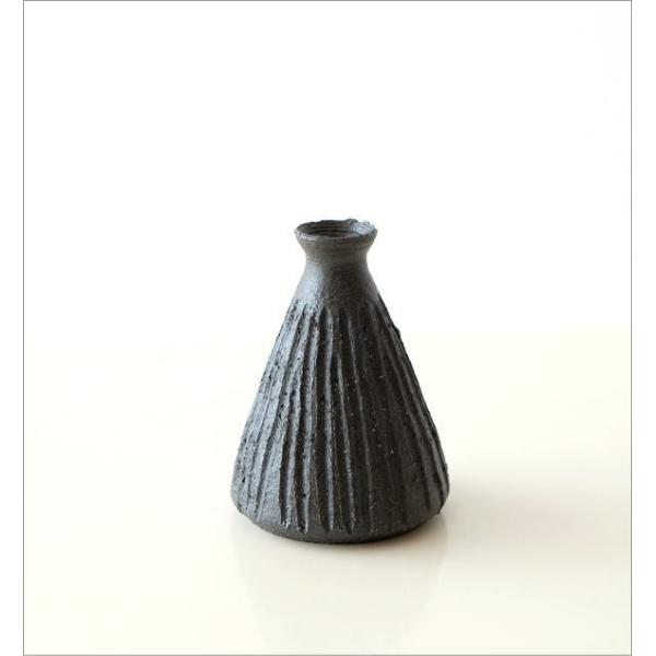 花瓶 花びん 陶器 一輪挿し 瀬戸焼 花器 フラワーベース おしゃれ 和風 和モダン シンプル 小さい 丸型 円錐 インテリア 花挿し 日本製 黒土 三角錐 花入れ Buyee Buyee 日本の通販商品 オークションの代理入札 代理購入