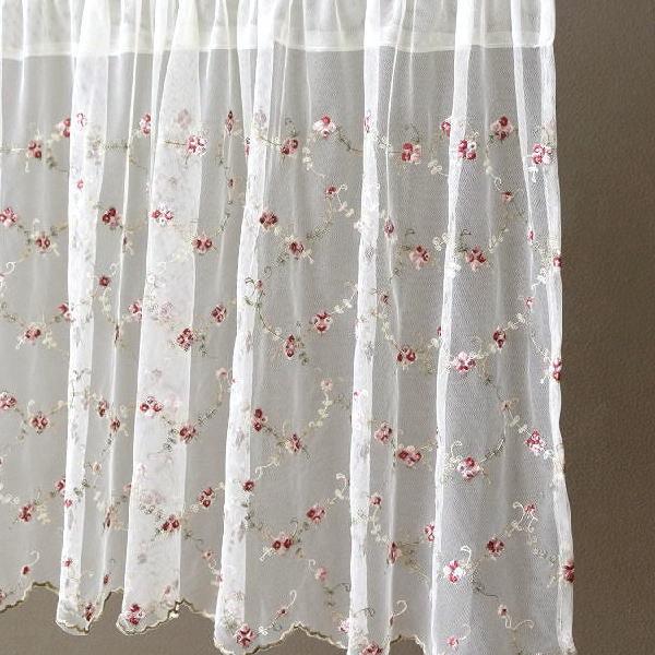 カフェカーテン 60cm丈 レース 目隠し おしゃれ 刺繍 キッチン トイレ 洗面所 小窓 出窓 かわいい カフェカーテン プチローズガーデン60 Won9592 ギギリビング 通販 Yahoo ショッピング