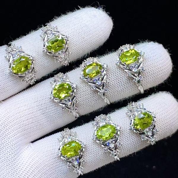 PROME 天然石 特別仕様品・限定品・再入荷不可・ペリドット・白銅指輪・フリーサイズ・P8874