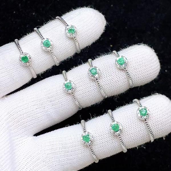 PROME 天然石 特別仕様品・限定品・再入荷不可・エメラルド・白銅指輪・フリーサイズ・P9604