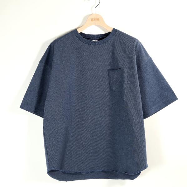 商品名：度詰めテンジクＴシャツサイズ：Lサイズ表：着丈約72,身巾約59,肩巾約60,袖丈約24cmカテゴリ：Tシャツ生産国：日本色：Ｄ．ブルー素材：綿50%/ポリエステル50%品番：81075118棚：100-15特徴：度詰めした生地は適...