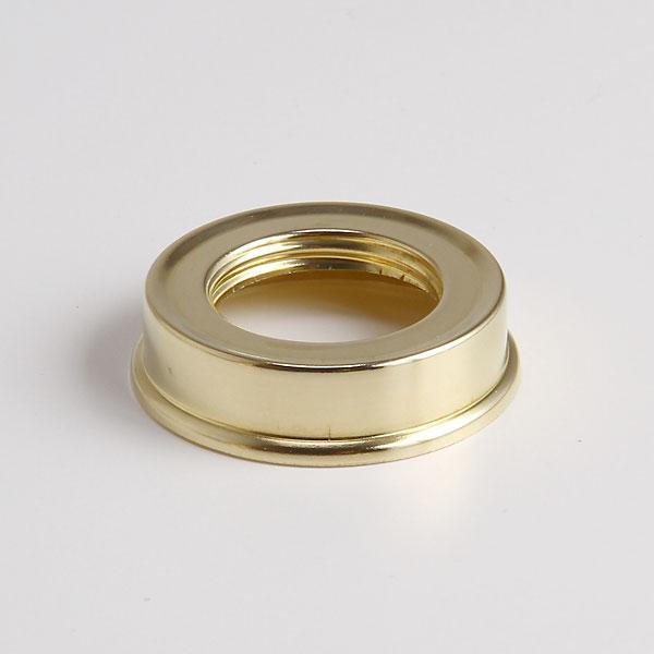 フランス ガーダード社（GAUDARD)製巻芯6番バーナー用の真鍮無垢製のカラー（口金)です。本体は真鍮無垢材にこだわったカラーです。ネジ加工無しですので油壺への取り付けは接着剤（２液性のエポキシ系）をお使いください。オイルランプの自作、ま...