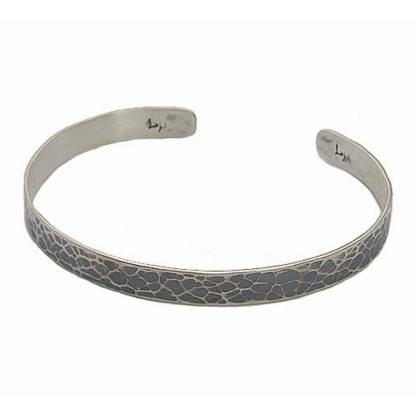 エスニック風彫刻オープンバングル