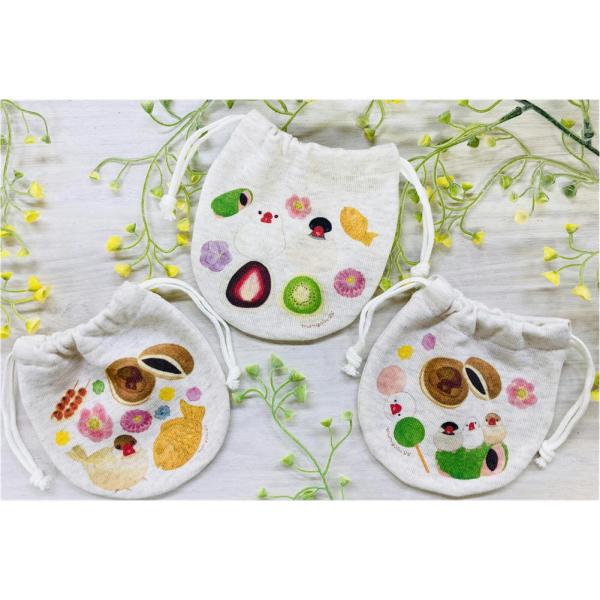 苺大福やたい焼きなどの和菓子と文鳥さんが描かれたかわいくて美味しそうなミニ巾着が新登場！！【1】苺大福と白文鳥さん＆キューイ大福桜文鳥さん♪【2】たい焼き＆どら焼きとシナモン文鳥さん♪【3】3色団子と桜餅ロール＆3文鳥さん♪の3柄♪ことり好...