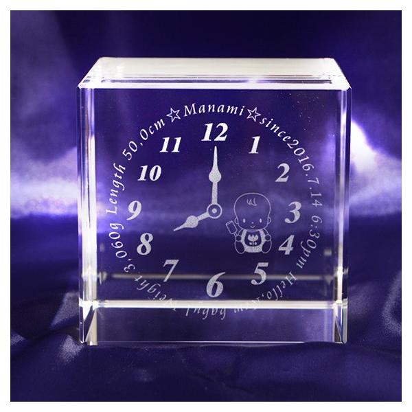 西日本ジェイアールバス　クリスタル彫刻　時計　非売品 西日本ジェイアールバス クリスタル彫刻 時計 非売品 出産祝い・誕生