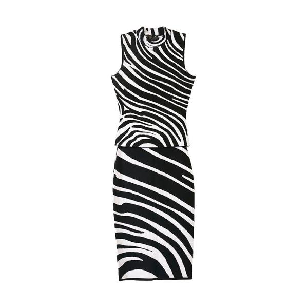 ヴェルサーチェ ゼブラ ノースリーブ ニット セットアップ