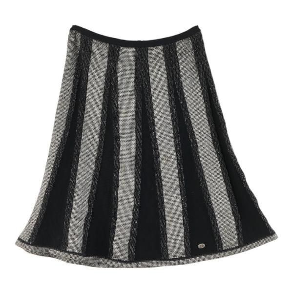 シャネル ココマーク フレアスカート ブラック ホワイト レディース CHANEL 【中古】 CHANEL（シャネル） ココマーク フレアスカート ブラック ホワイト