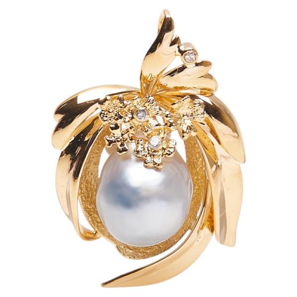 K18YG イエローゴールド 白蝶真珠約11.6mm ダイヤ0.05ct ペンダントトップ レディース 中古 K18YG イエローゴールド 白蝶真珠約11.6mm ダイヤ0.05ct ペンダント