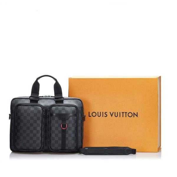【新品同様】ルイヴィトン　ユーティリティ　ダミエ　　トートバッグ　ビジネス　黒 LOUIS VUITTON 【良品】ルイヴィトン ダミエグラフィット