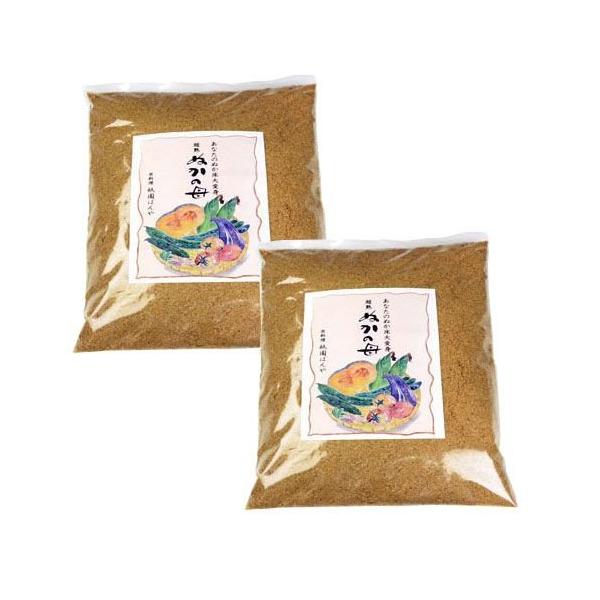 【商品名】ぬかの母2個セット（入れるだけでぬか床を変身させる天然調味料）【内容量】ぬかの母500g×2　1個あたり2398円　　　　　美味しいぬか漬けの作り方ハンドブック【原材料】有機JAS無農薬米の玄米絹ぬか・トマト・みかん・かつお・昆布...