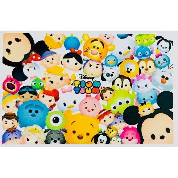 ディズニーツムツムのレジャーシート 1人用ツムツムのイラストがたくさん入った楽しいレジャーシートお子様でも楽に敷いて、楽に片付けられます。サイズ　約60×90cm掲載写真と実物では多少色合い等が異なって見える場合がございますので、予めご了承...