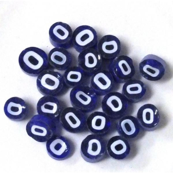 膨張係数104のミルフィオリです。ご自分のイニシャルなどお選びいただくのに便利です。