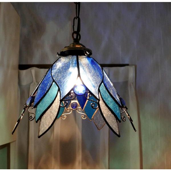 アンティーク　ステンドグラス　ペンダントランプ　青い鳥 アンティーク ステンドグラス ペンダントランプ 青い鳥 青い天使
