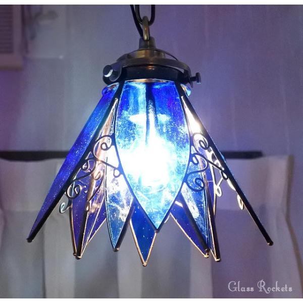 新作 青い星のランプ ステンドグラス ペンダント 照明 ライト