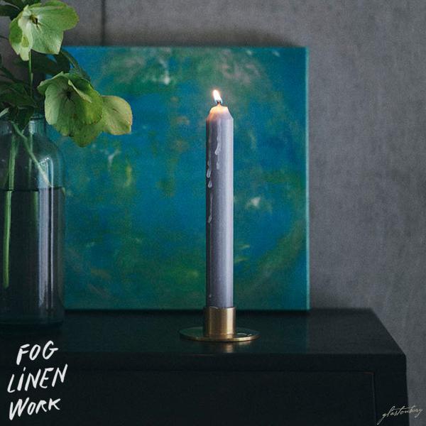 ブラス キャンドルホルダ−シンプルなキャンドルホルダーはどんな空間にも溶け込み、キャンドルの炎とともにハンドメイドの温かみが感じられるアイテムです。ベースの型は3種類。お好みでお選び頂けます。○1点1点手づくりのため、ゆがみ、塗装のムラ、若...