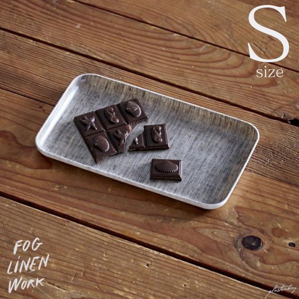 ifog linen workjlR[eBOgCirji`iW21.5×D12.5×H1.4jitHOl[Nj {̐FĂ܂BFႢB