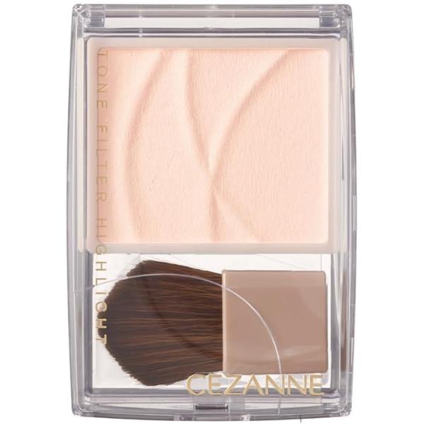 セザンヌ トーンフィルターハイライト 01 フィルターベージュ 2.3g 商品紹介気になるお肌のくすみや毛穴、赤みなどの肌悩みを補正するパウダーハイライト