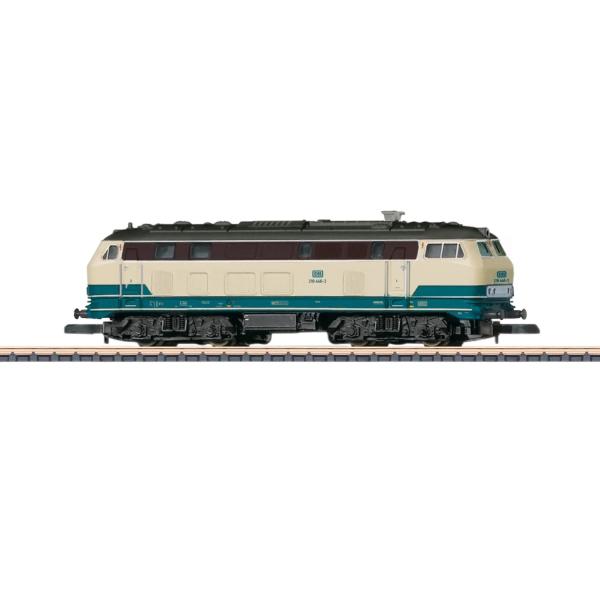 global-train_global-train742-78