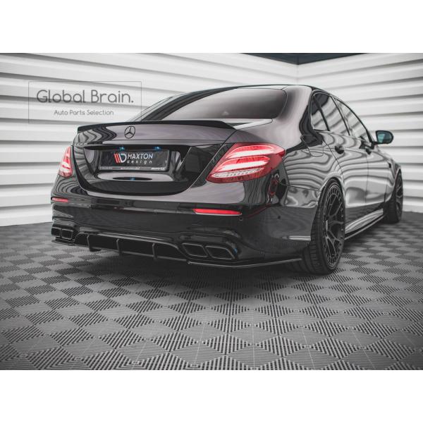 Mercedes-Benz（メルセデス・ベンツ） Eクラス W213 E63 AMG リア