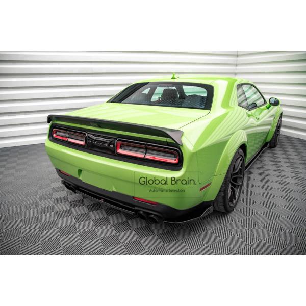 globalbrain_dodge-challenger-