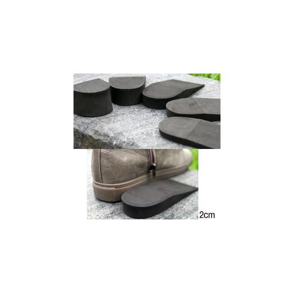 既存のインソールに下に敷いてください。  超軽量EVA素材でいいクッション性 SIZE: 約6.3(幅)cm×約14.5cm(長さ)一足分(左右ワンセット)