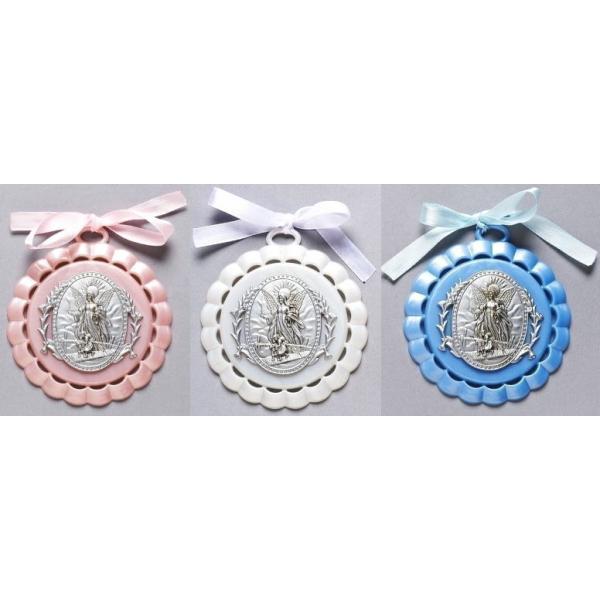 19世紀初期のヨーロッパでは、赤ちゃんの誕生と洗礼をお祝いする記念品として贈られていました！オーナメントとして、また壁飾りのように壁にかけても可愛らしいインテリアになりそう♪サイズ(cm)：　全長１６．５X横幅１２X厚み３．５材質：　プラス...