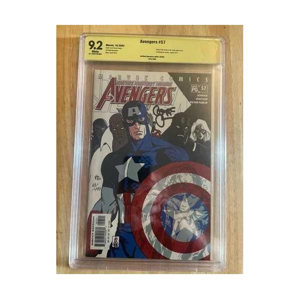 アベンジャーズ VOL 3 #57 - CBCS 9.2! サイン入り - ジェフ・ジョーンズ 23/499!