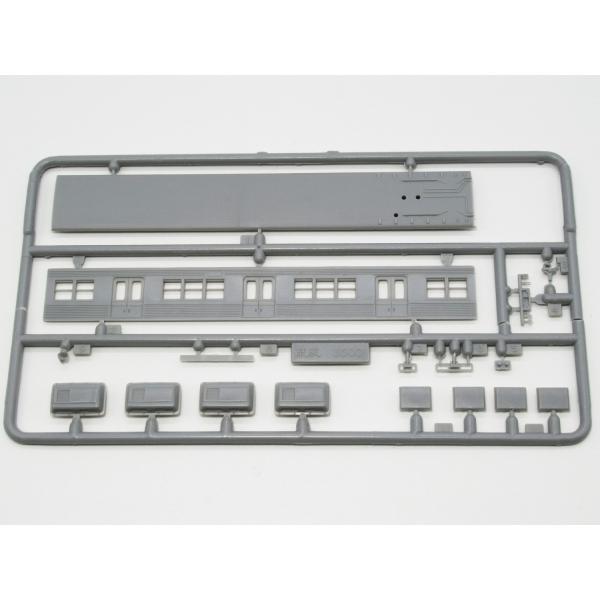 グリーンマックス 409 京成3500形 中間車ボディ(配管付き屋根付