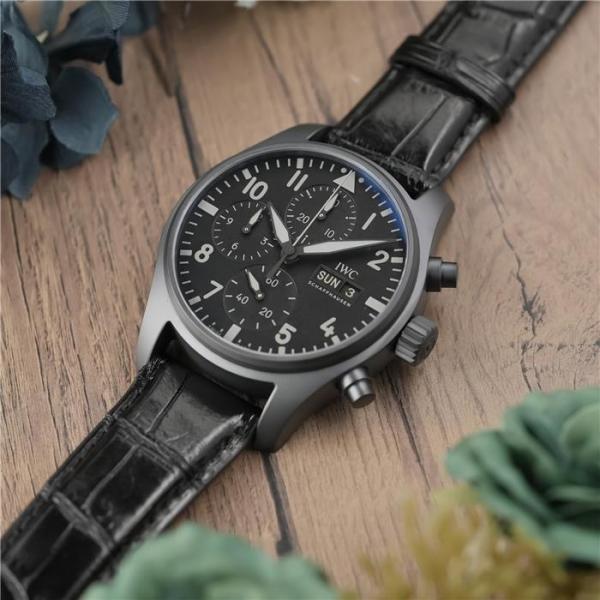 IWC SCHAFFHAUSEN（IWCシャフハウゼン） IWC パイロットウォッチ