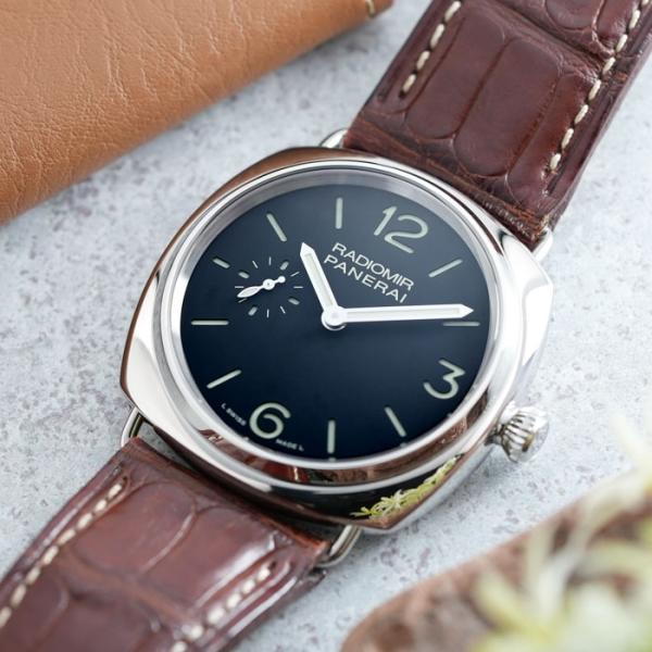 Officine Panerai Radiomir